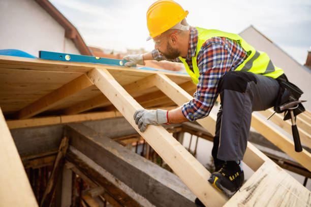 Best Roof Maintenance Services  in Oostburg, WI